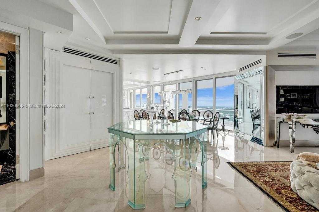 Small Image of 7000 ISLAND BLVD #PH-02, Aventura Number 52