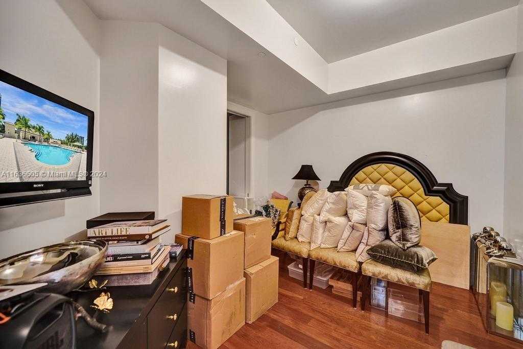 Small Image of 7000 ISLAND BLVD #PH-02, Aventura Number 69