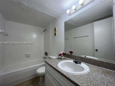 Small Image of 4500 #212, Hialeah Number 10