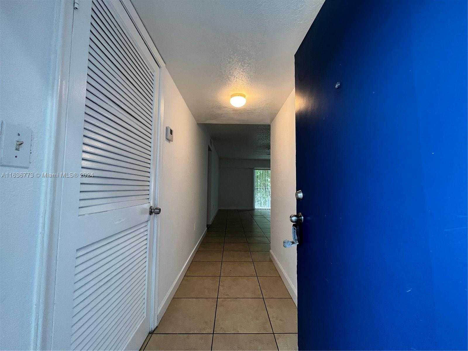 Small Image of 4500 #212, Hialeah Number 18