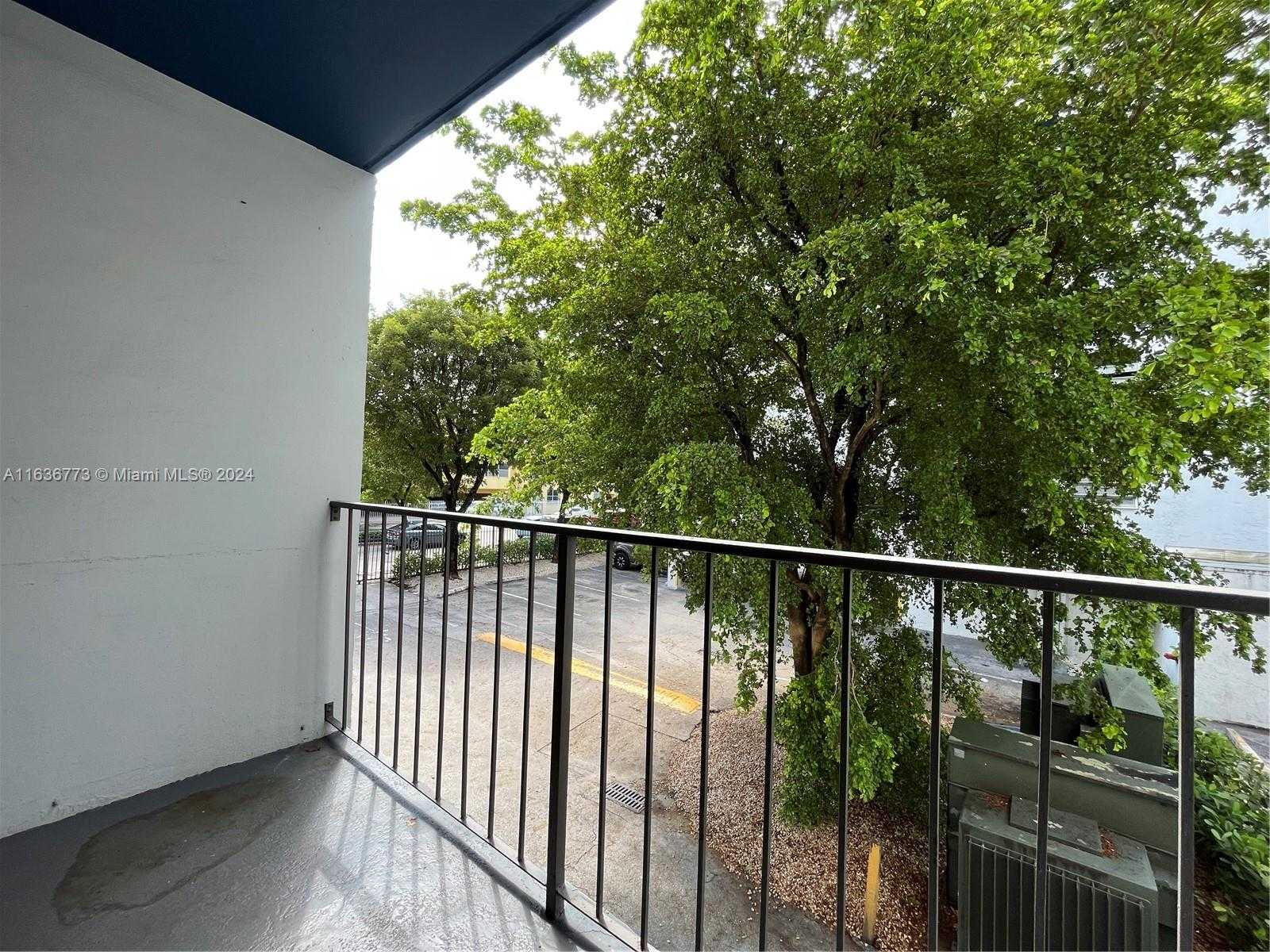 Small Image of 4500 #212, Hialeah Number 20