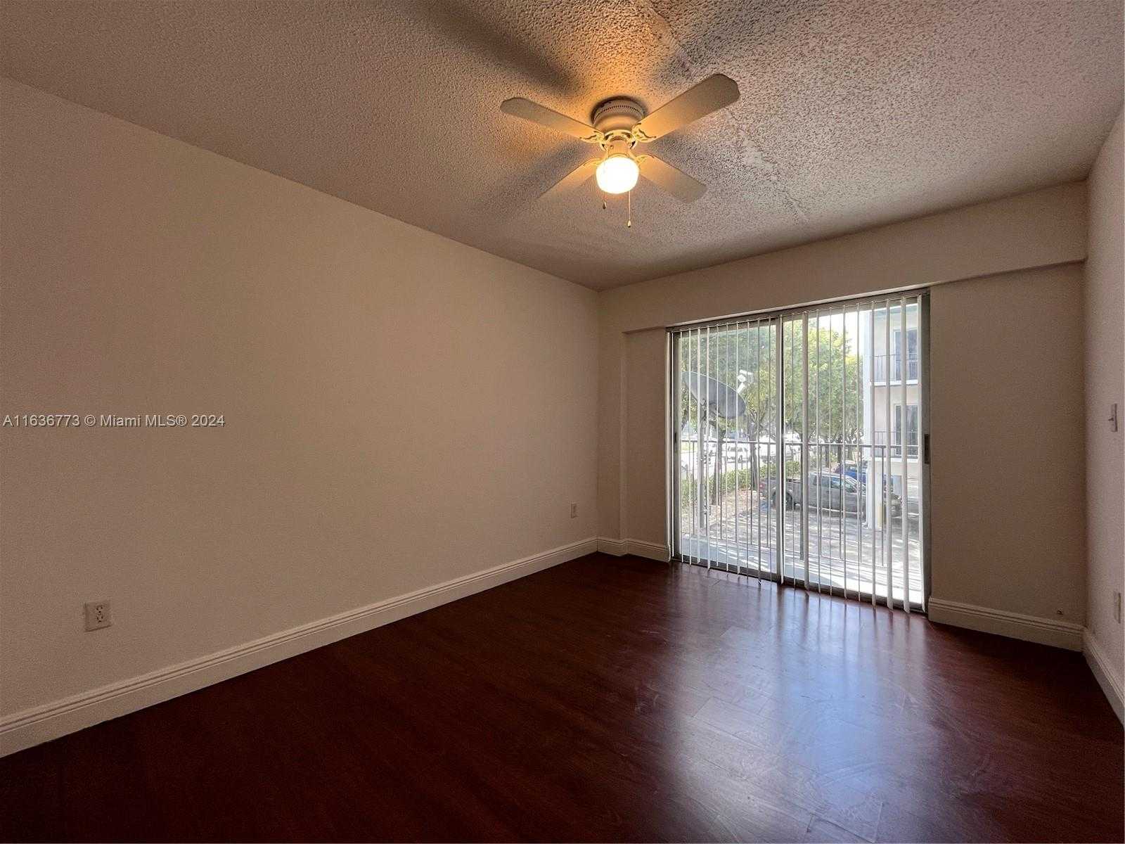Small Image of 4500 #212, Hialeah Number 6