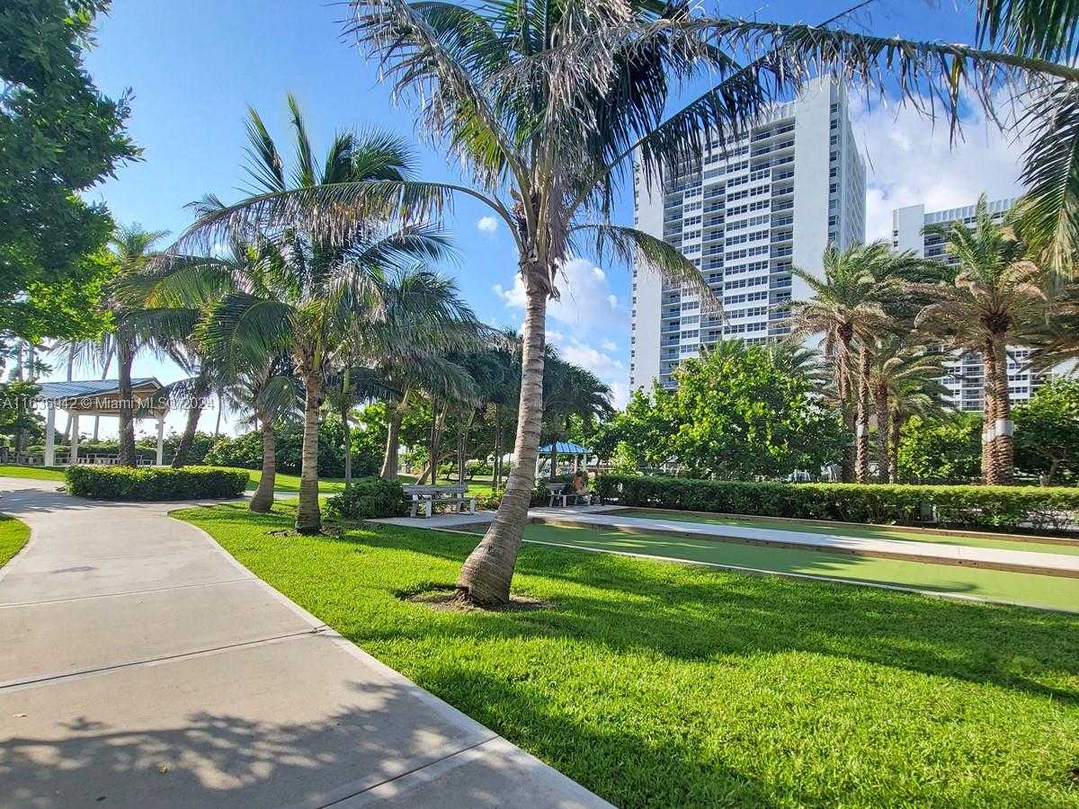 Small Image of 1825 SOUTH OCEAN DR #206, Hallandale Beach Number 41