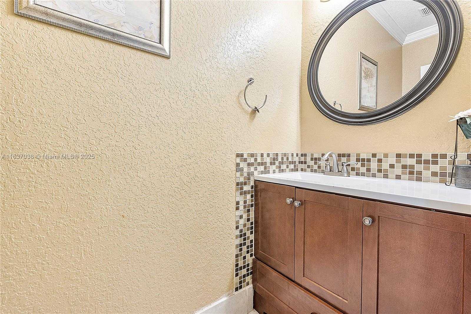Small Image of 7659 TAMARAC ISLAND CIRCLE, Tamarac Number 15