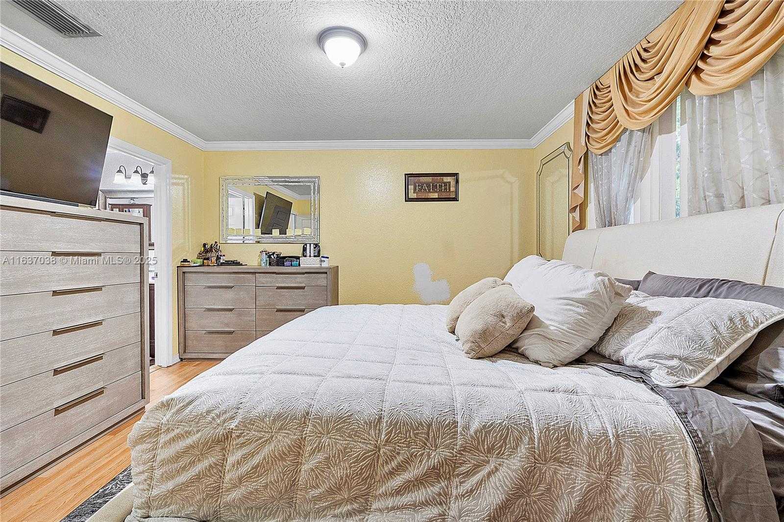 Small Image of 7659 TAMARAC ISLAND CIRCLE, Tamarac Number 18