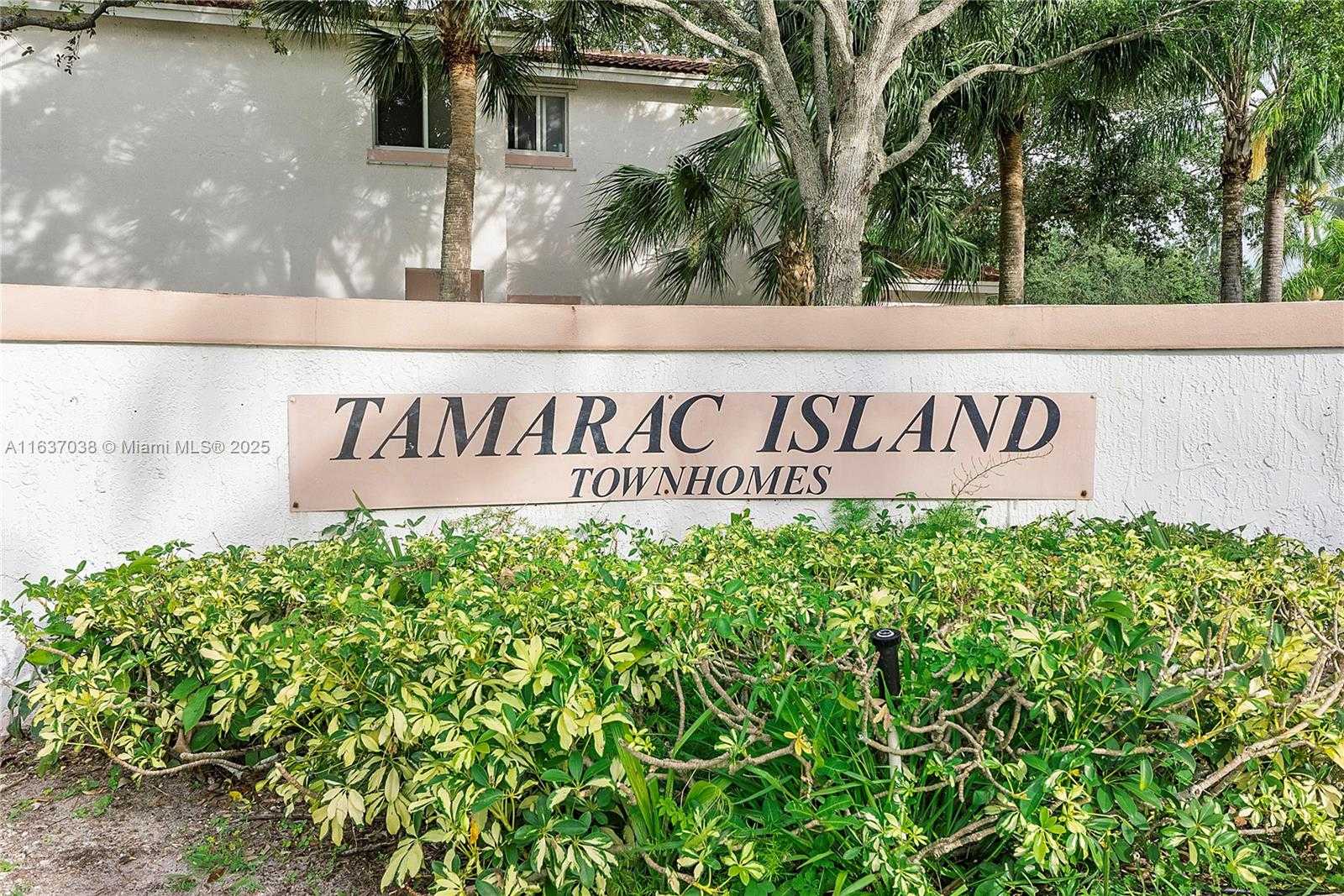 Small Image of 7659 TAMARAC ISLAND CIRCLE, Tamarac Number 31