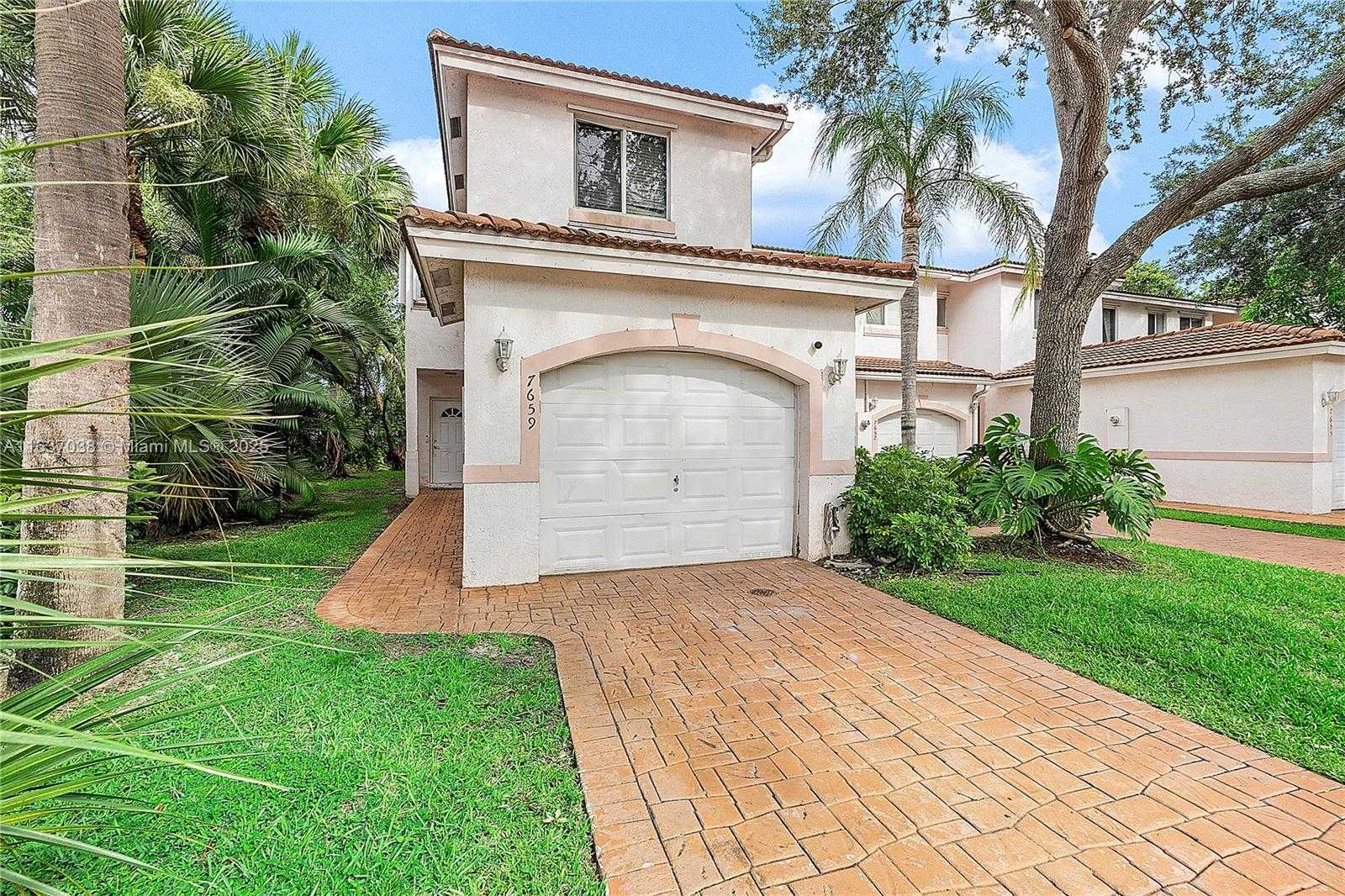 Small Image of 7659 TAMARAC ISLAND CIRCLE, Tamarac Number 4