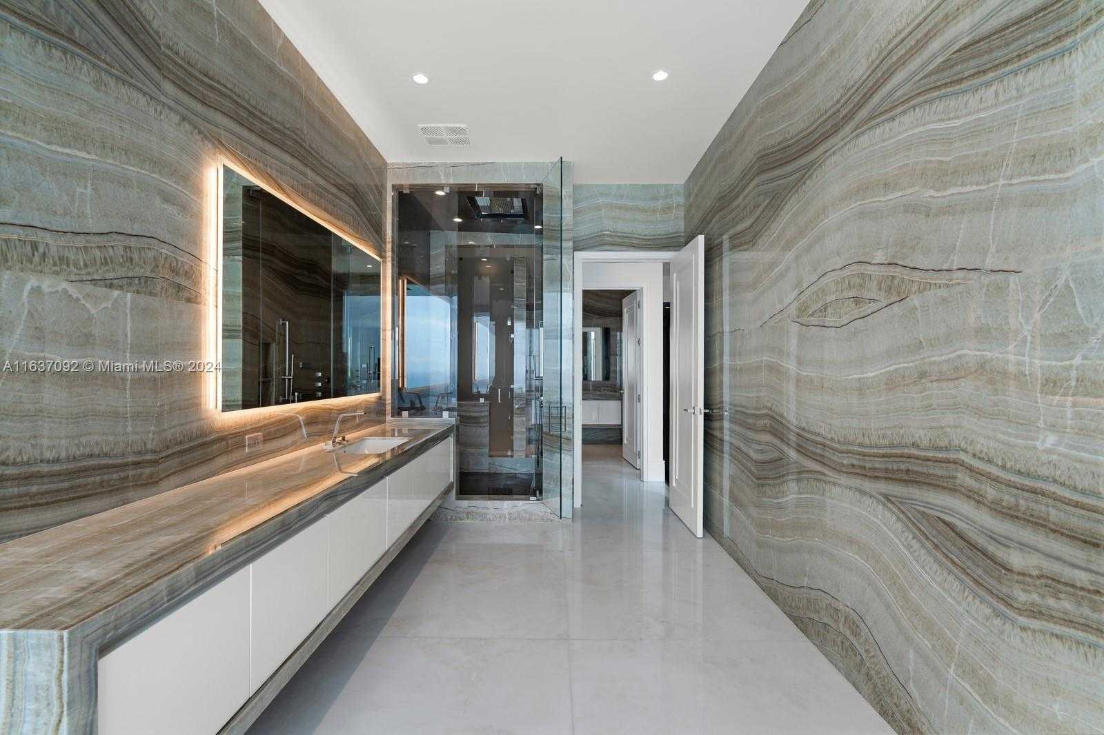 Small Image of 17901 COLLINS #Ph4705, Sunny Isles Beach Number 24