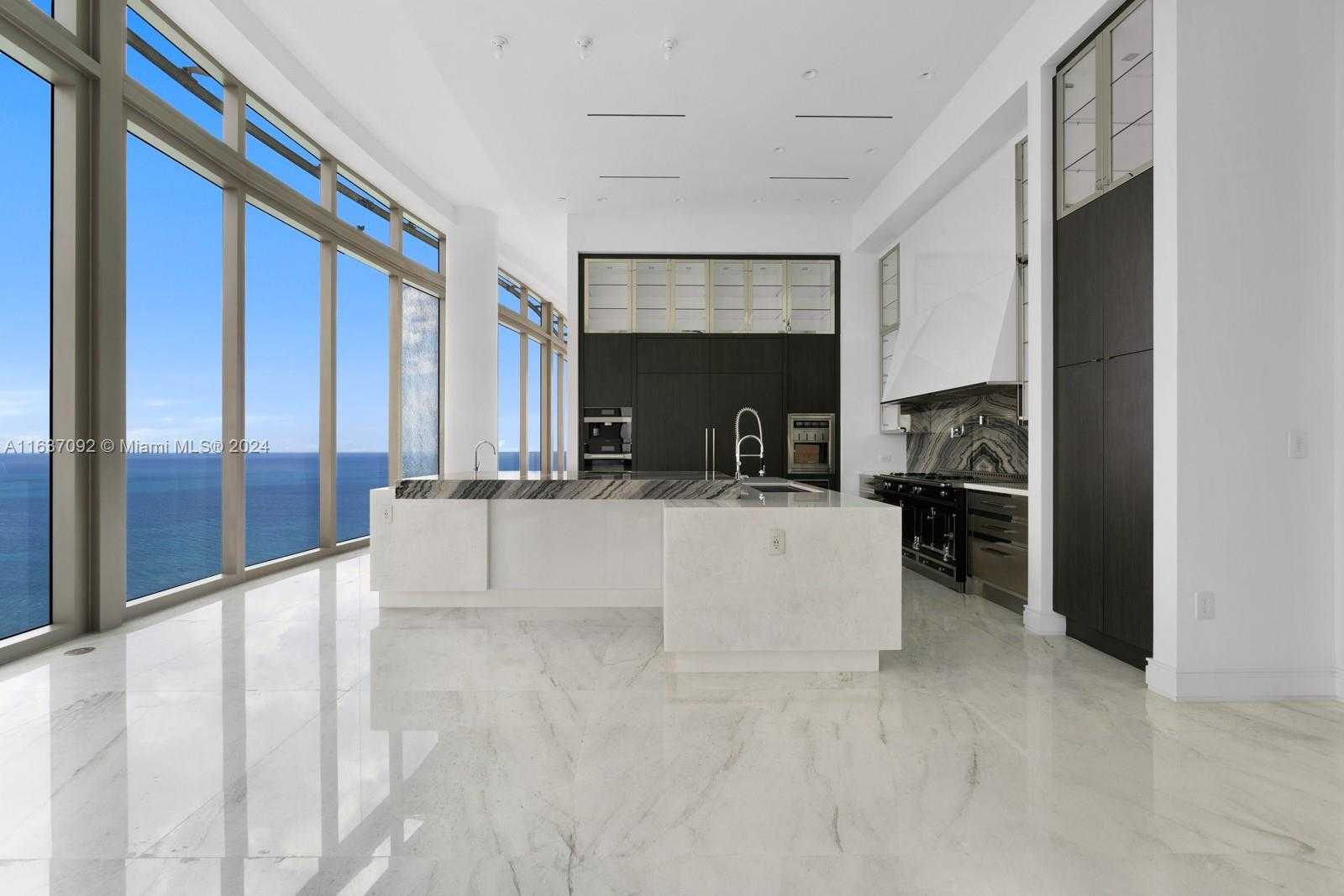 Small Image of 17901 COLLINS #Ph4705, Sunny Isles Beach Number 34