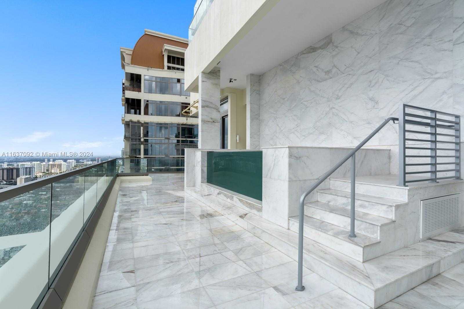 Small Image of 17901 COLLINS #Ph4705, Sunny Isles Beach Number 41
