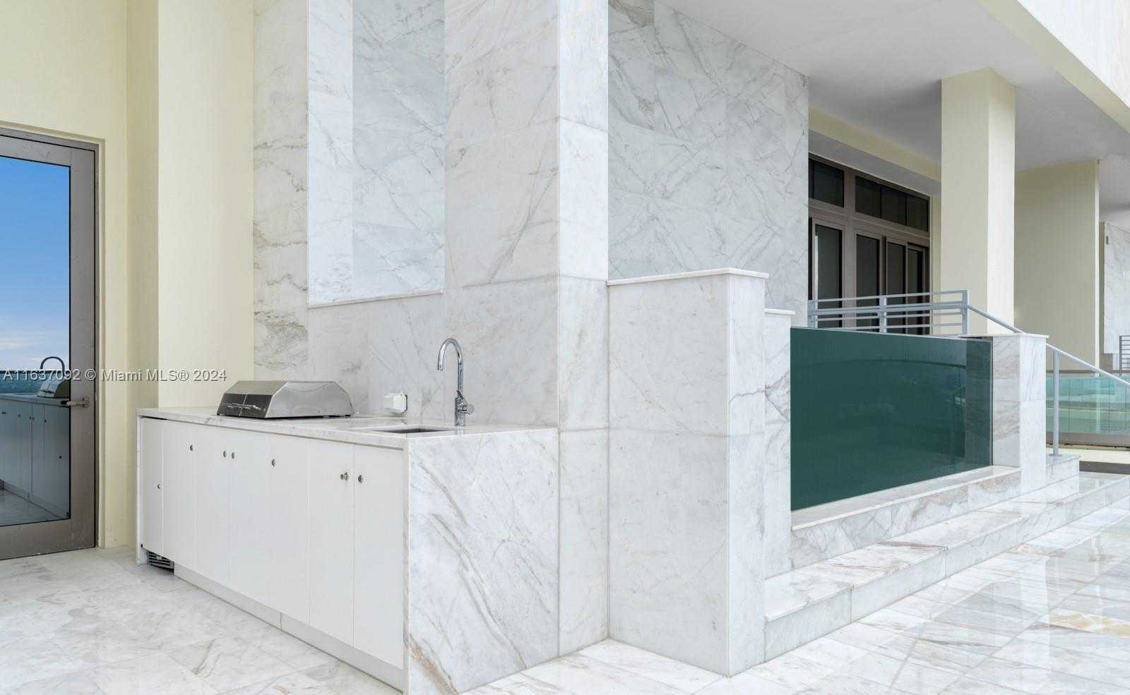 Small Image of 17901 COLLINS #Ph4705, Sunny Isles Beach Number 43