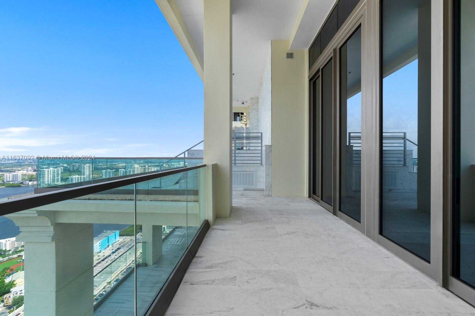 Small Image of 17901 COLLINS #Ph4705, Sunny Isles Beach Number 44