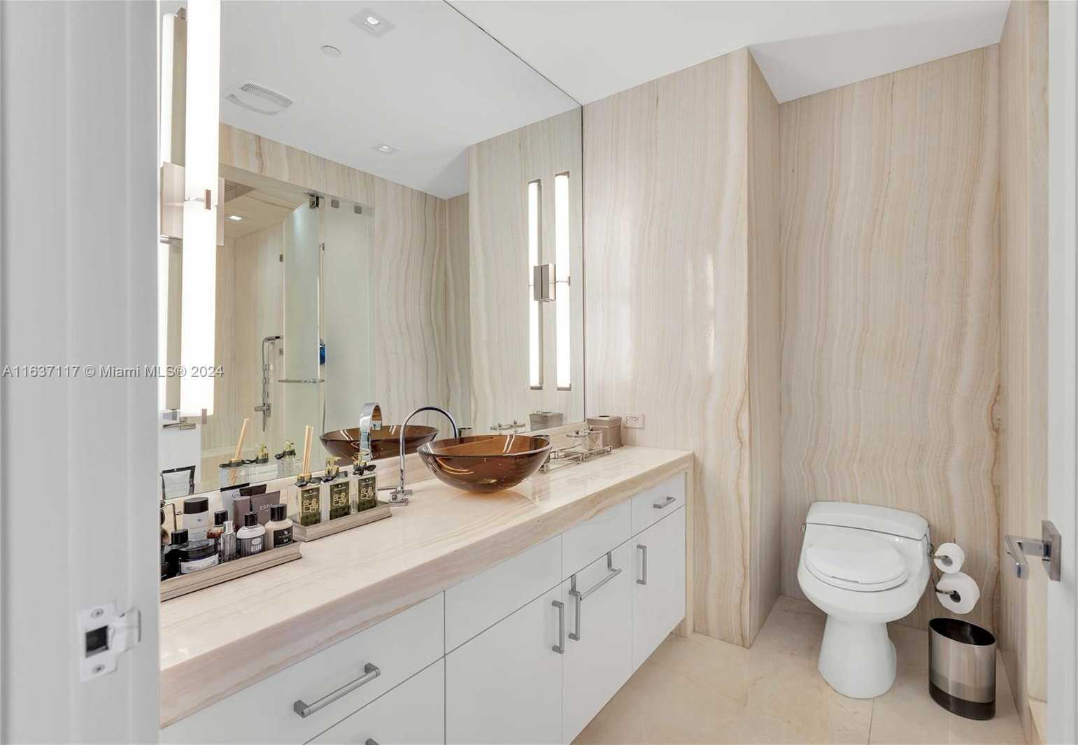 Small Image of 17749 COLLINS AVE #902, Sunny Isles Beach Number 15