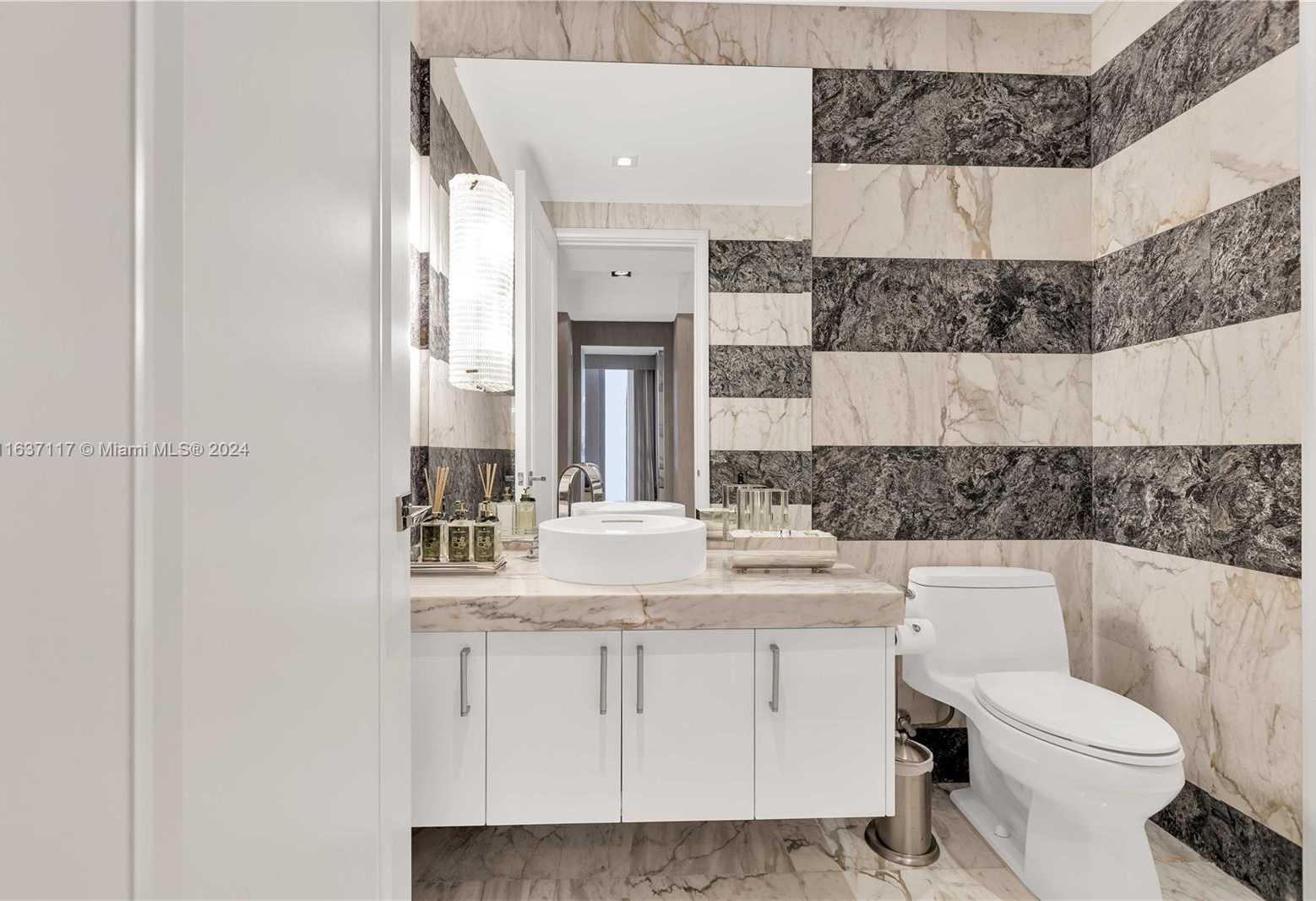 Small Image of 17749 COLLINS AVE #902, Sunny Isles Beach Number 26