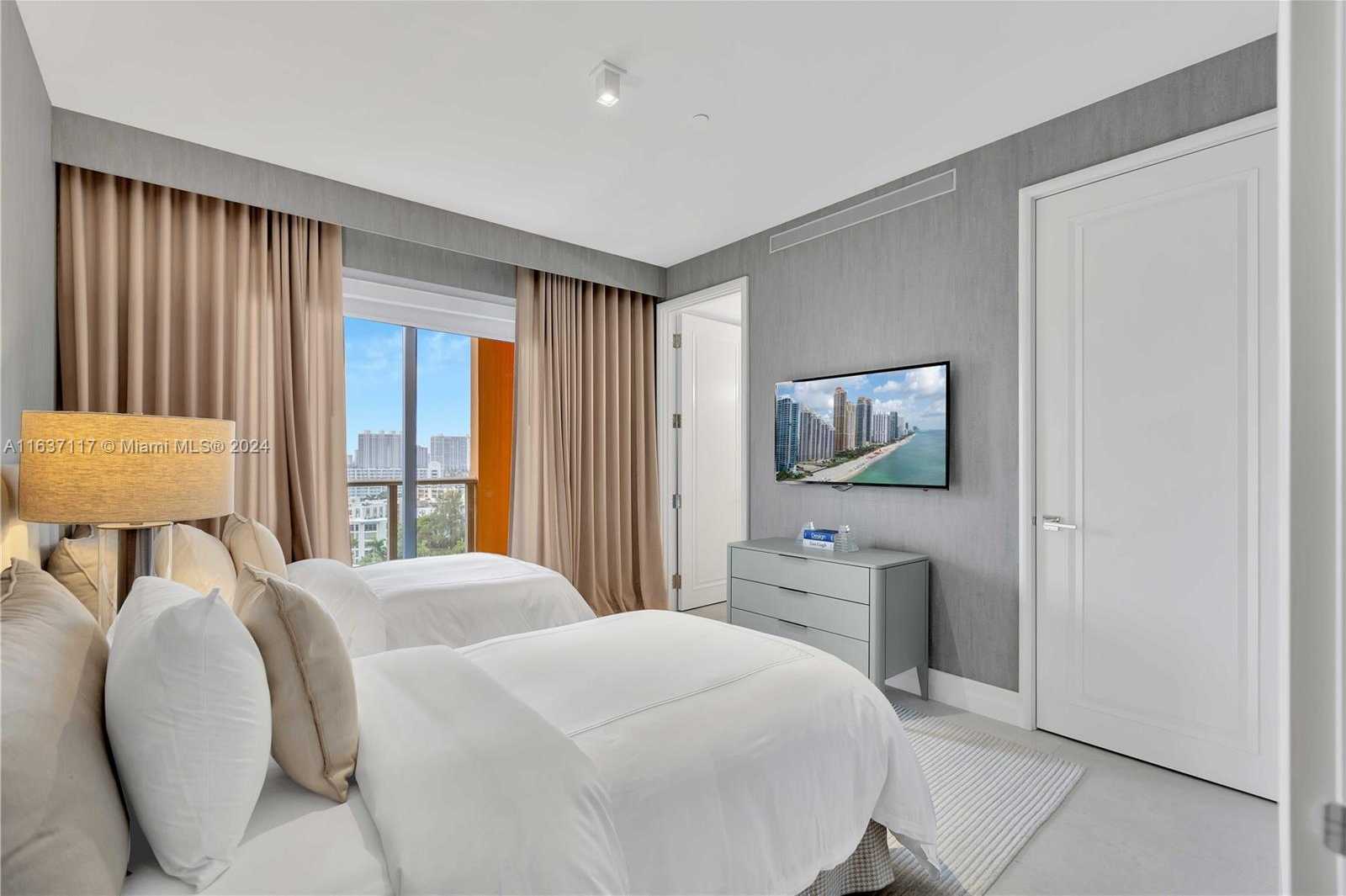 Small Image of 17749 COLLINS AVE #902, Sunny Isles Beach Number 29