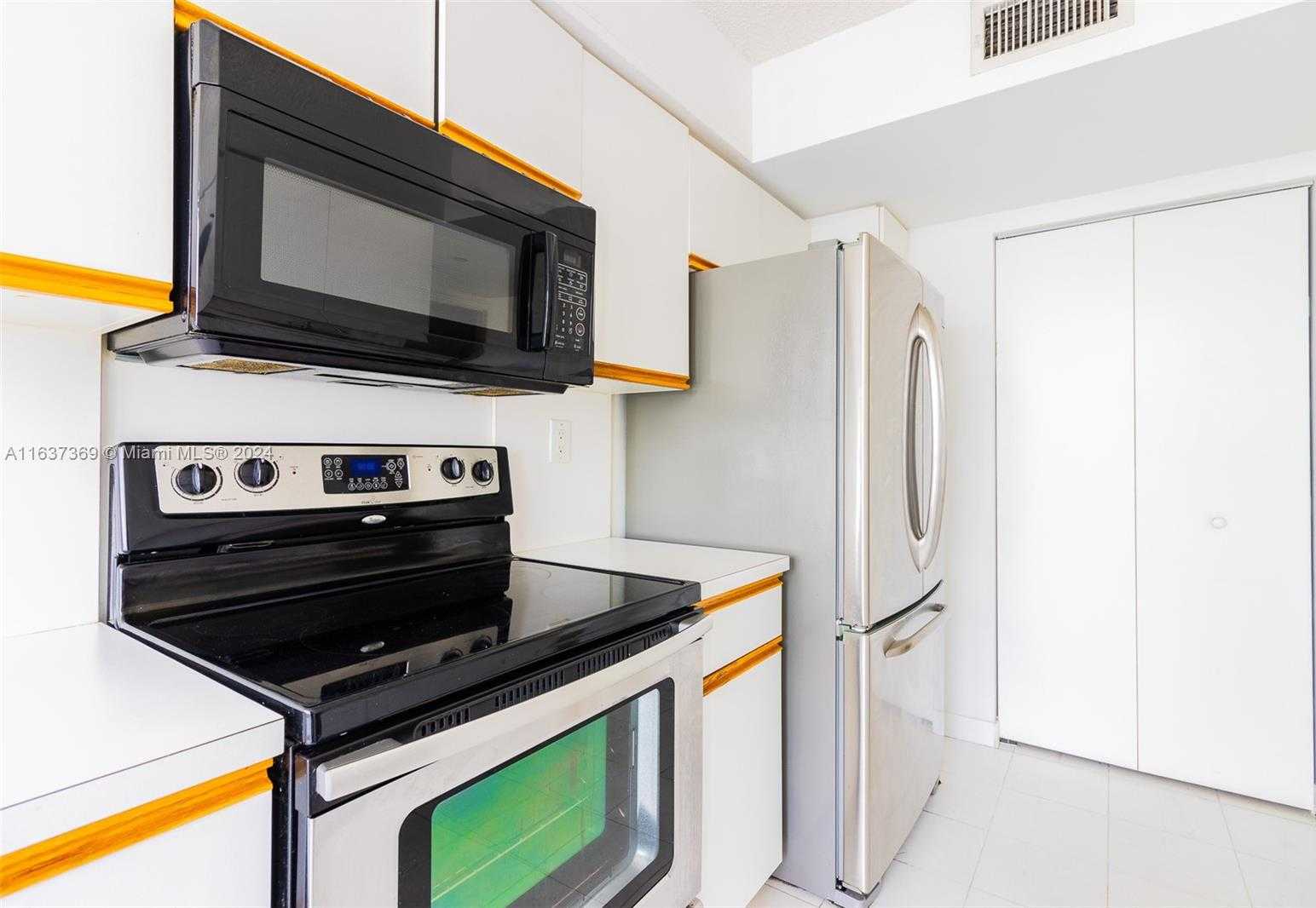 Small Image of 3400 NORTH EAST 192 ST #1905, Aventura Number 12