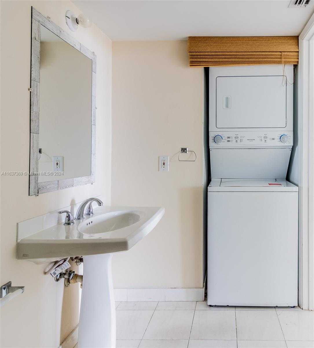 Small Image of 3400 NORTH EAST 192 ST #1905, Aventura Number 16