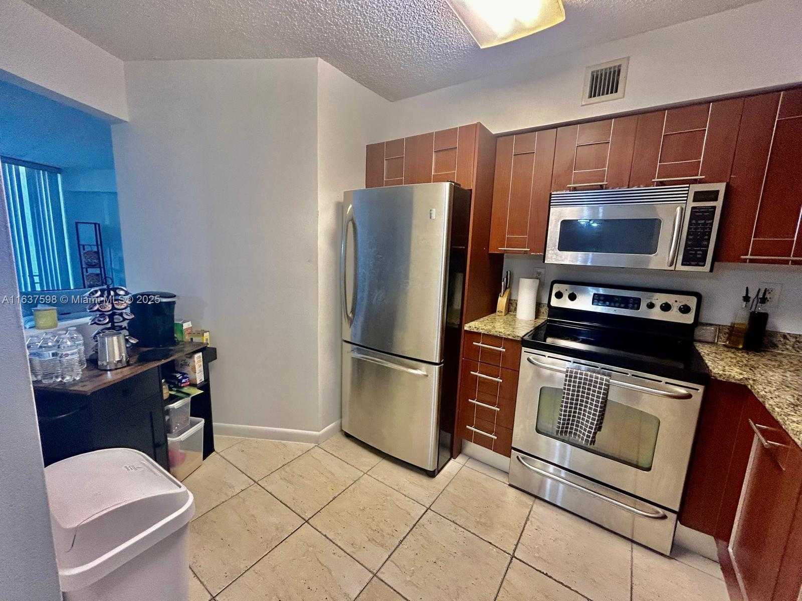 Small Image of 3300 NORTH EAST 191ST ST #515, Aventura Number 10