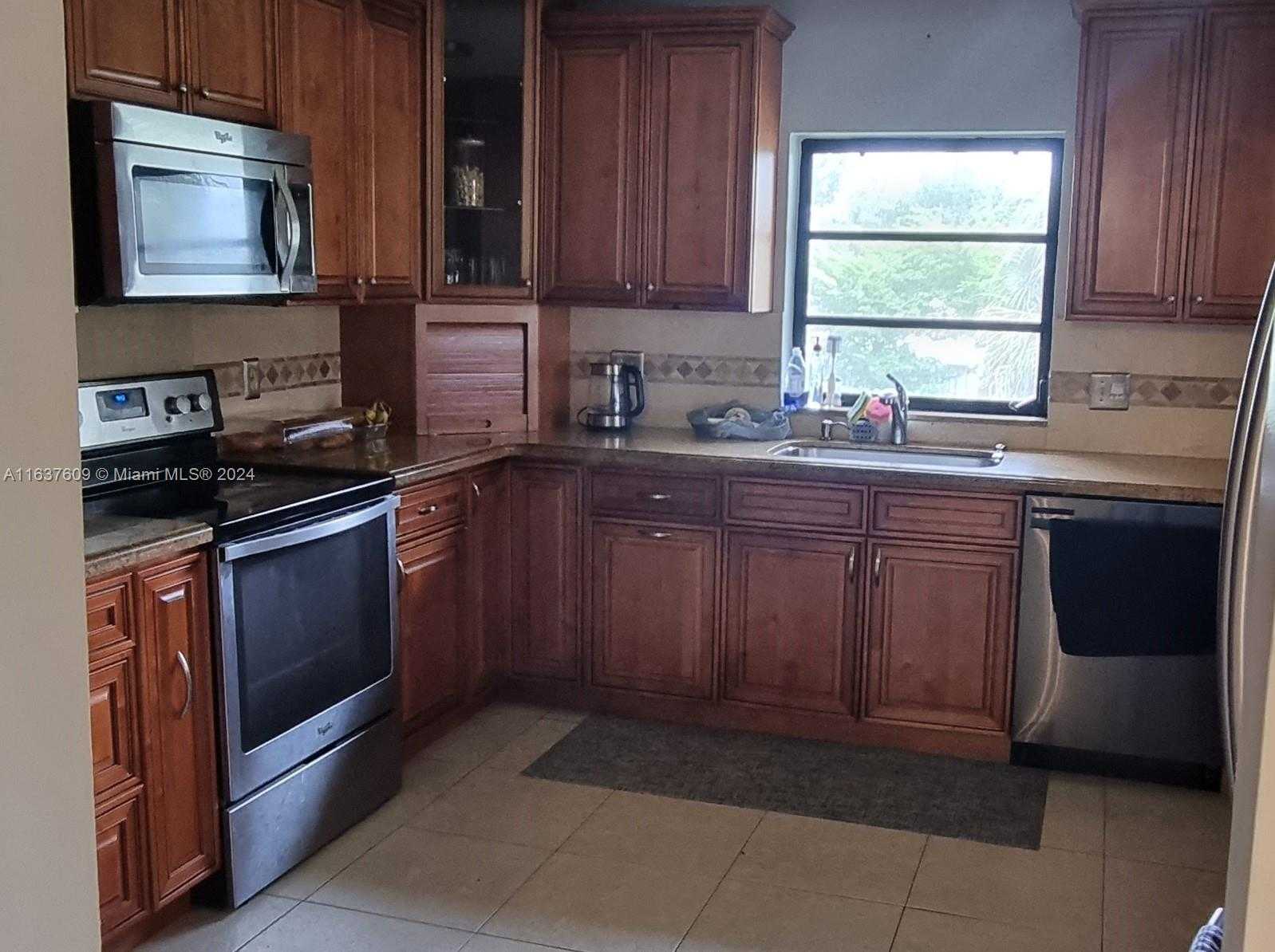 Small Image of 401 NORTH WEST 127TH AVE #7, Plantation Number 3