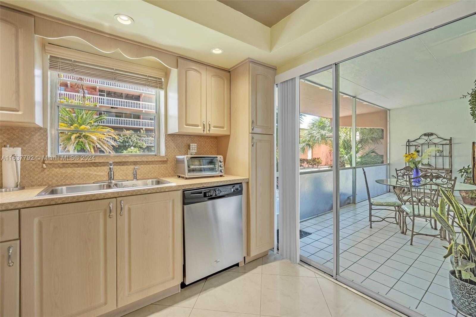 Small Image of 200 NORTH EAST 12TH AVE #3A, Hallandale Beach Number 11