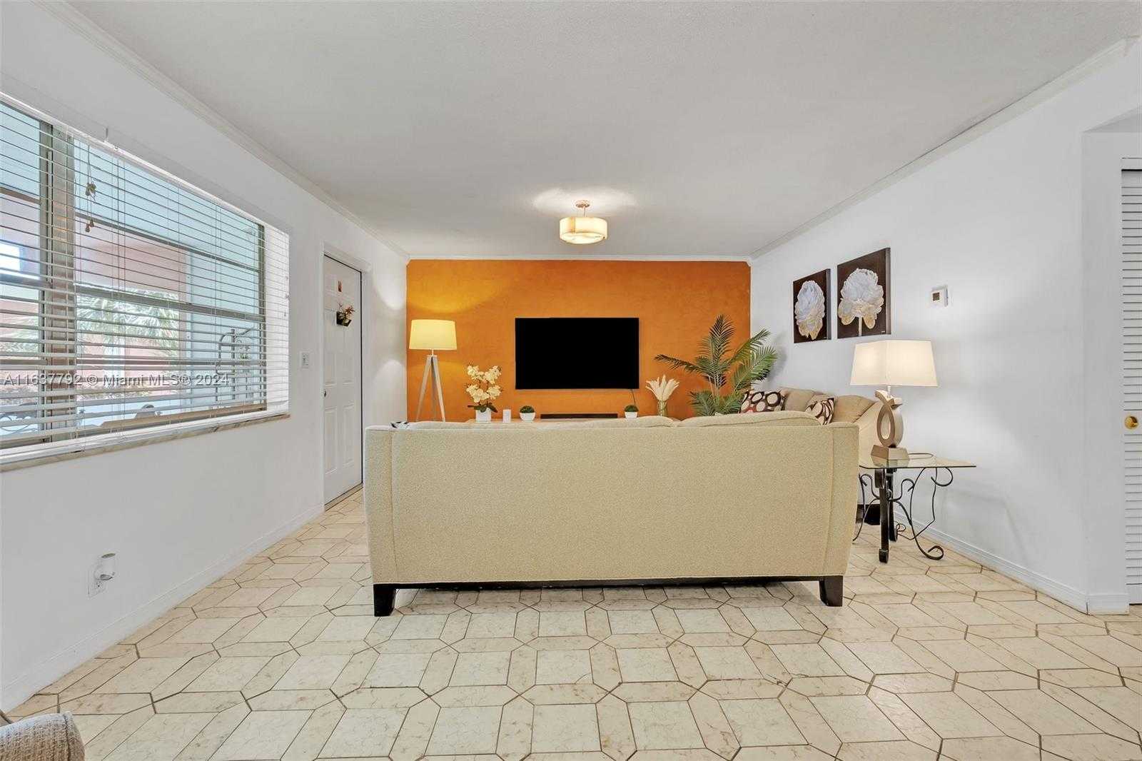 Small Image of 200 NORTH EAST 12TH AVE #3A, Hallandale Beach Number 12