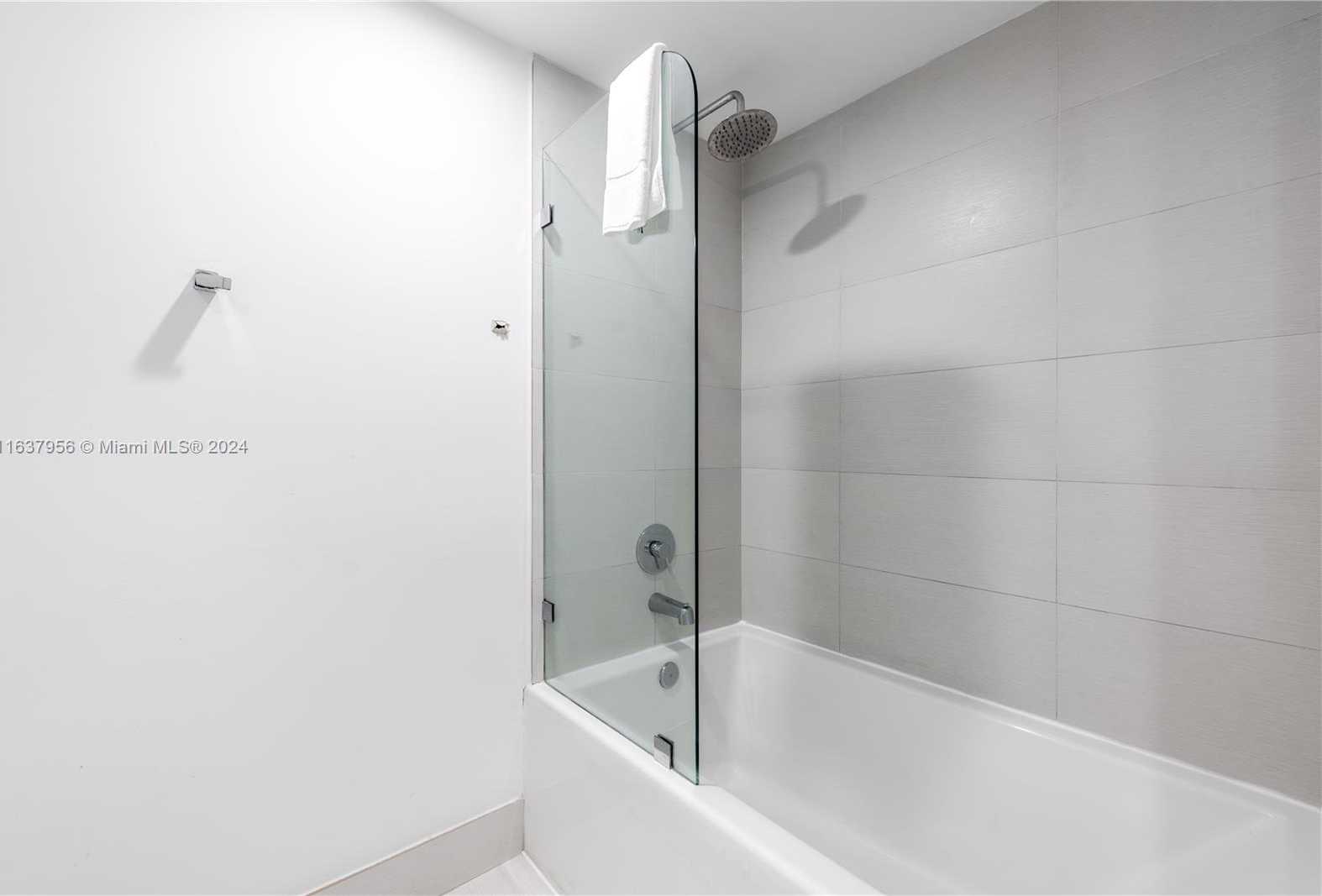 Small Image of 2602 EAST HALLANDALE BEACH BLVD #R2210, Hallandale Beach Number 19