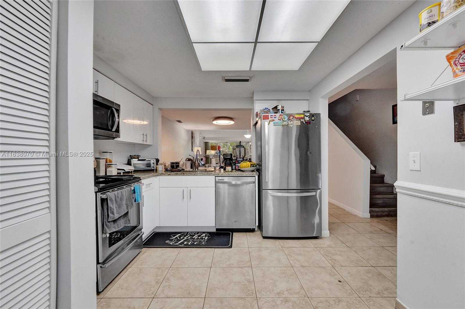 Small Image of 3592 NORTH WEST 83RD LN, Sunrise Number 3