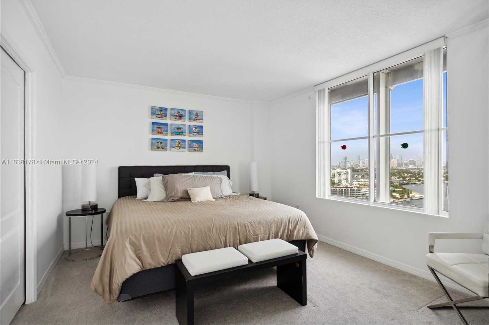 Small Image of 1900 SUNSET HARBOUR DR #2214, Miami Beach Number 10