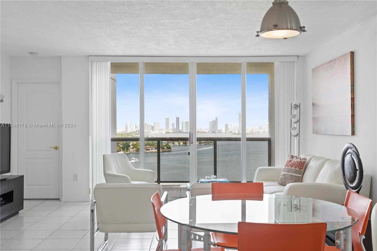 Small Image of 1900 SUNSET HARBOUR DR #2214, Miami Beach Number 2