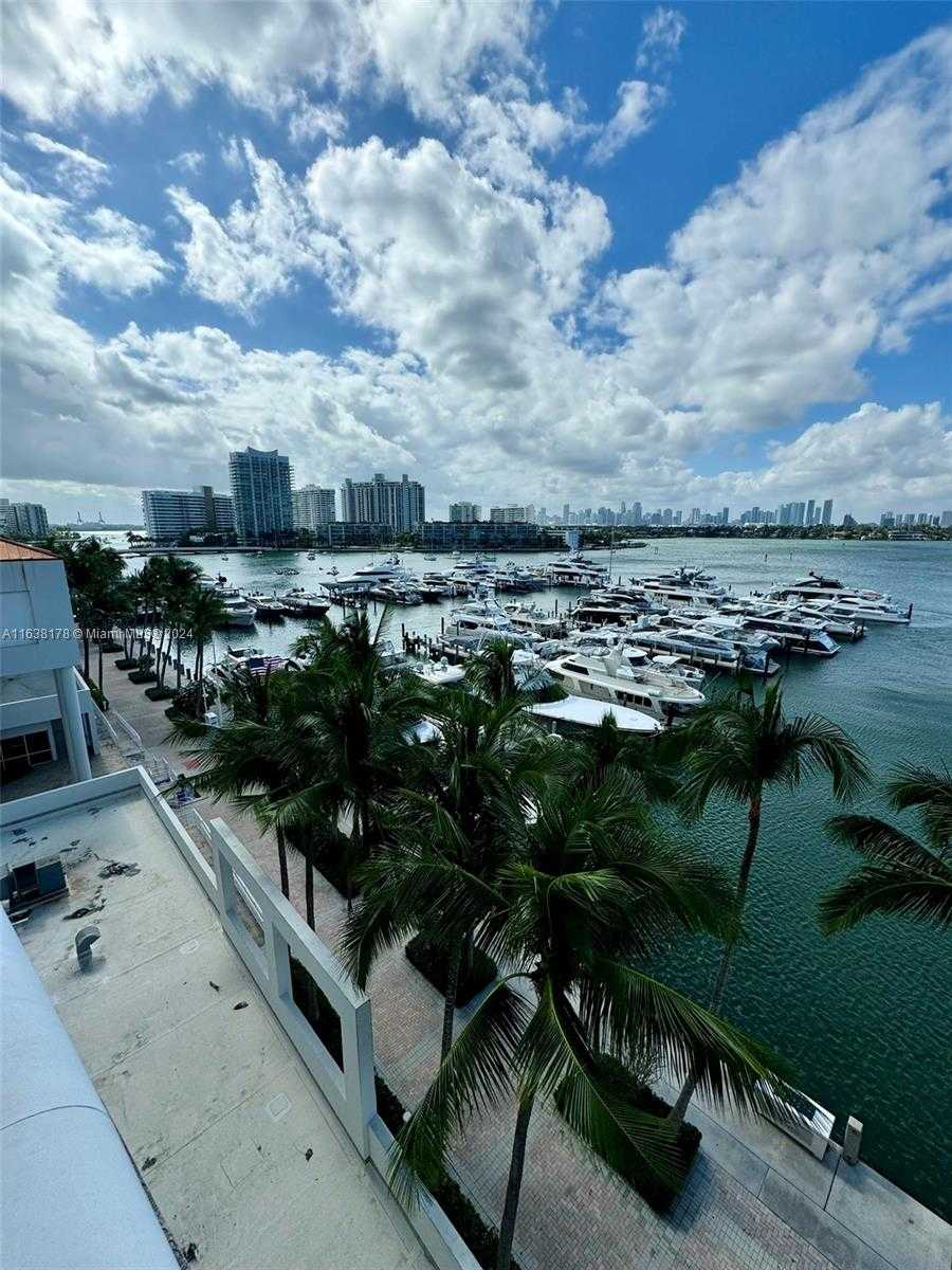 Small Image of 1900 SUNSET HARBOUR DR #2214, Miami Beach Number 33