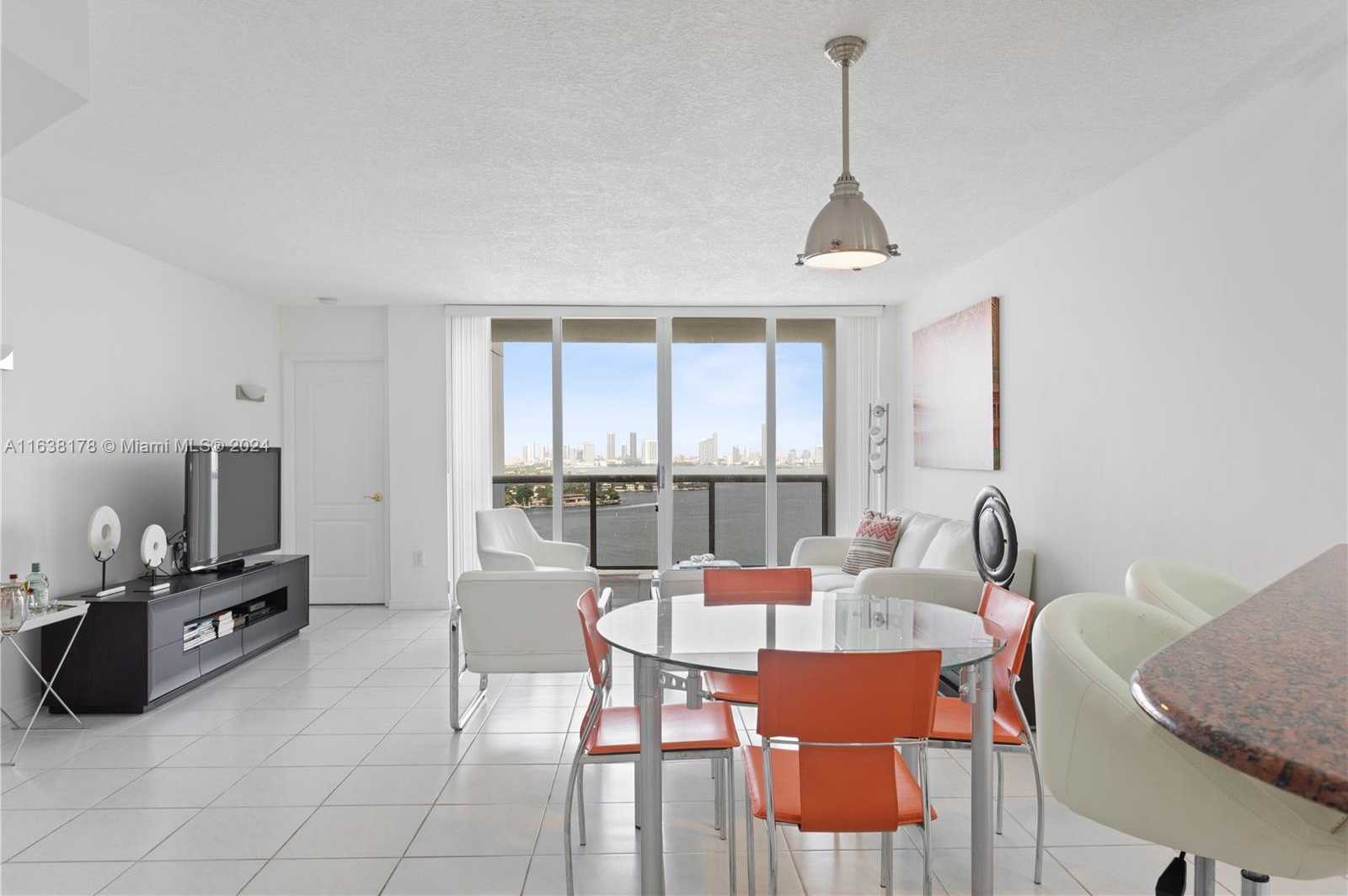 Small Image of 1900 SUNSET HARBOUR DR #2214, Miami Beach Number 5