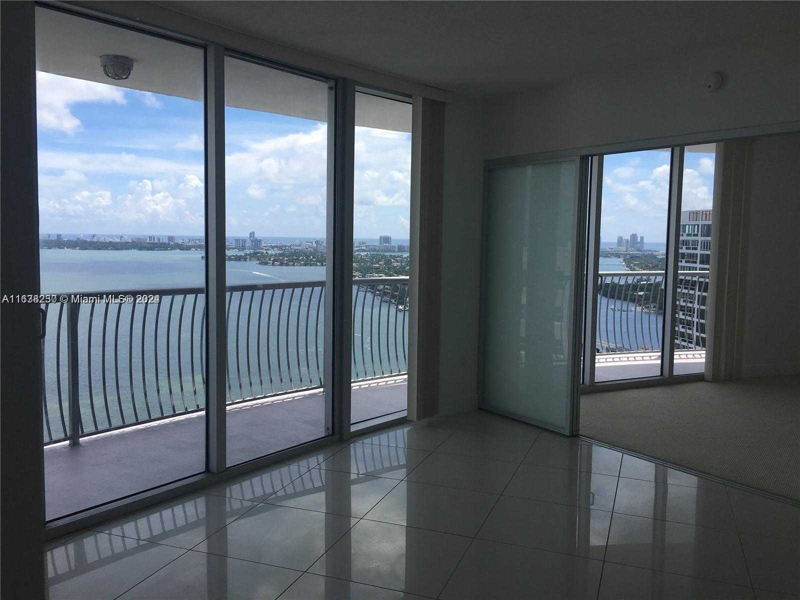 Small Image of 1750 NORTH BAYSHORE DR #3801, Miami Number 4