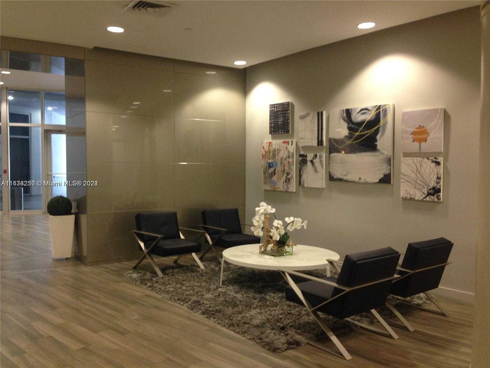 Small Image of 1750 NORTH BAYSHORE DR #3801, Miami Number 9