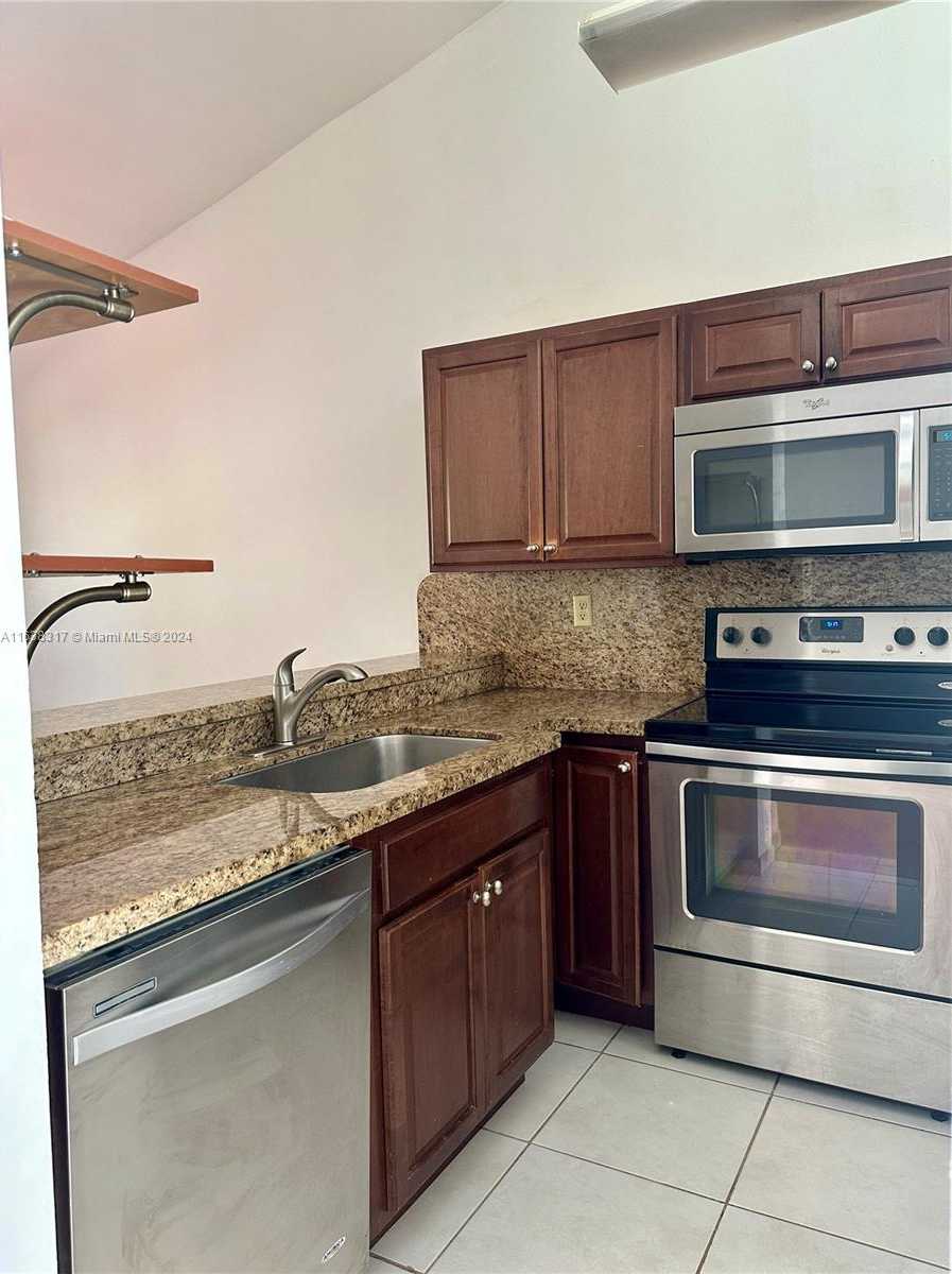 Small Image of 9435 140th Ct, Miami, FL 33186, USA Number 24