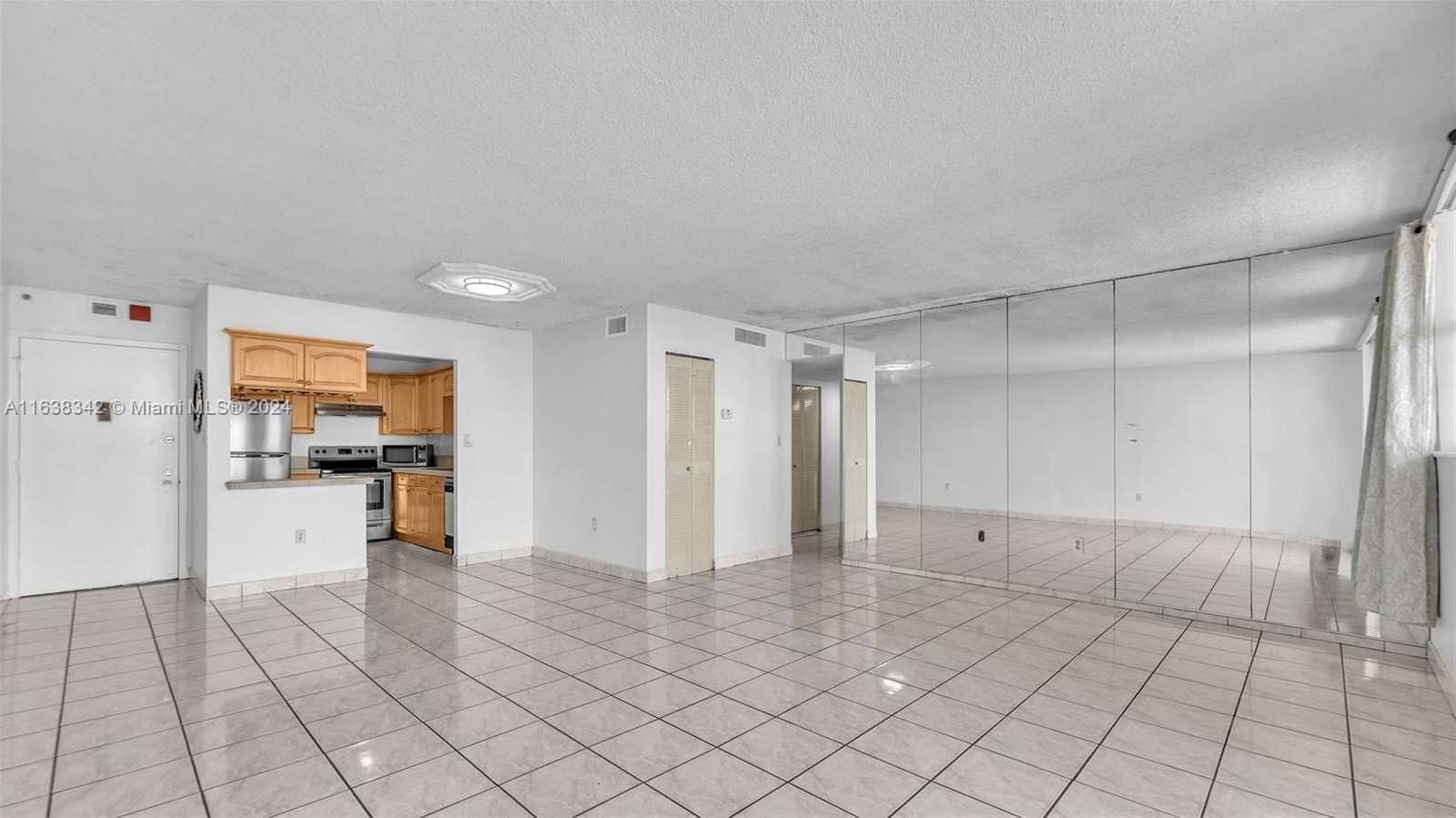 Small Image of 4675 WEST 18TH CT #612, Hialeah Number 8