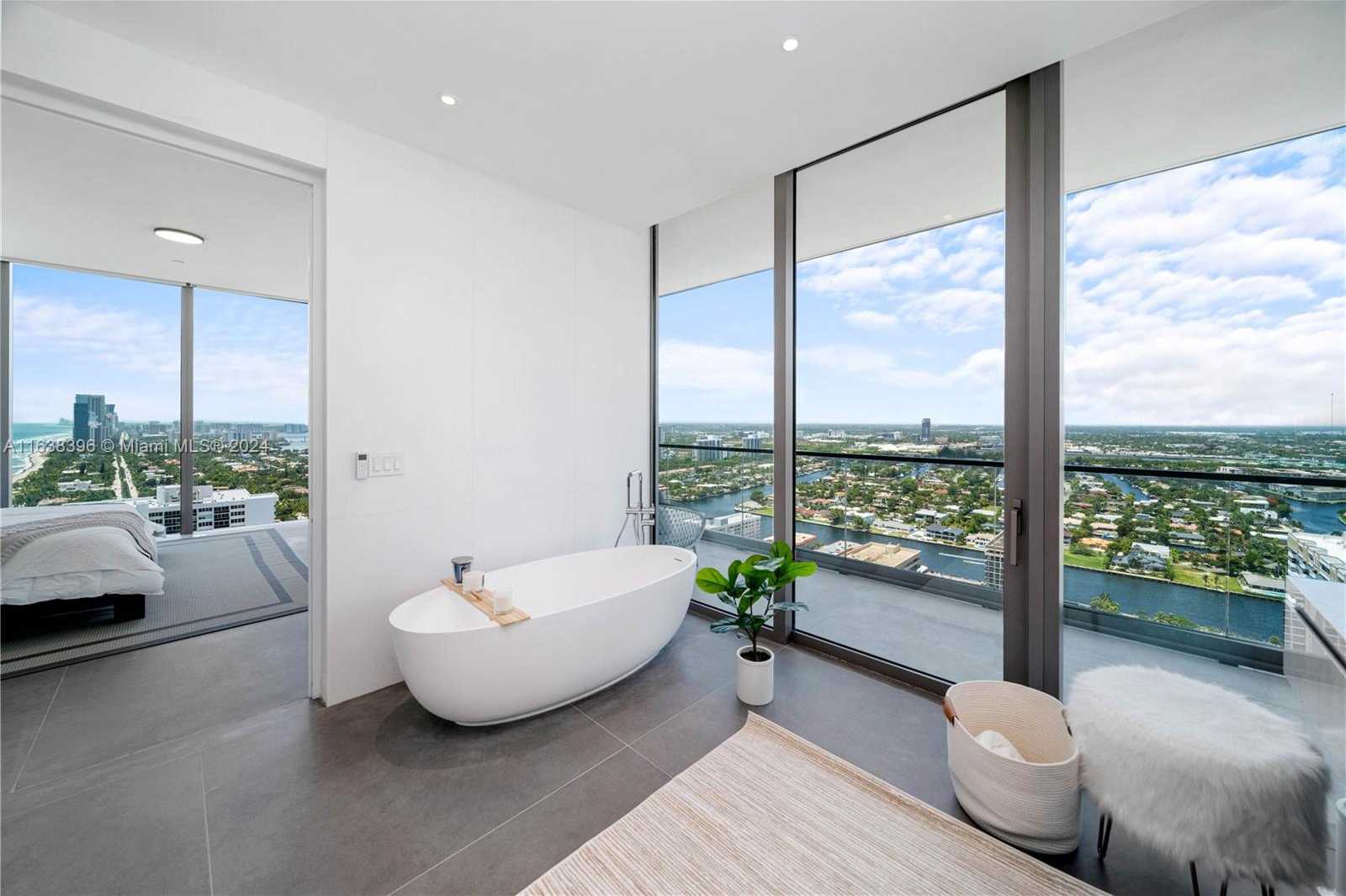 Small Image of 2000 SOUTH OCEAN DR #31B, Hallandale Beach Number 25