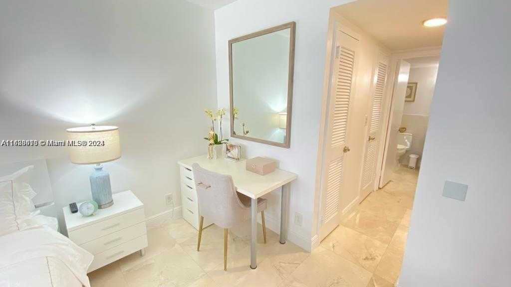 Small Image of 2030 SOUTH OCEAN DR #516, Hallandale Beach Number 9