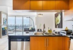 Small Image of Opera Tower, 1750 N Bayshore Dr, Miami, FL 33132, USA Number 2