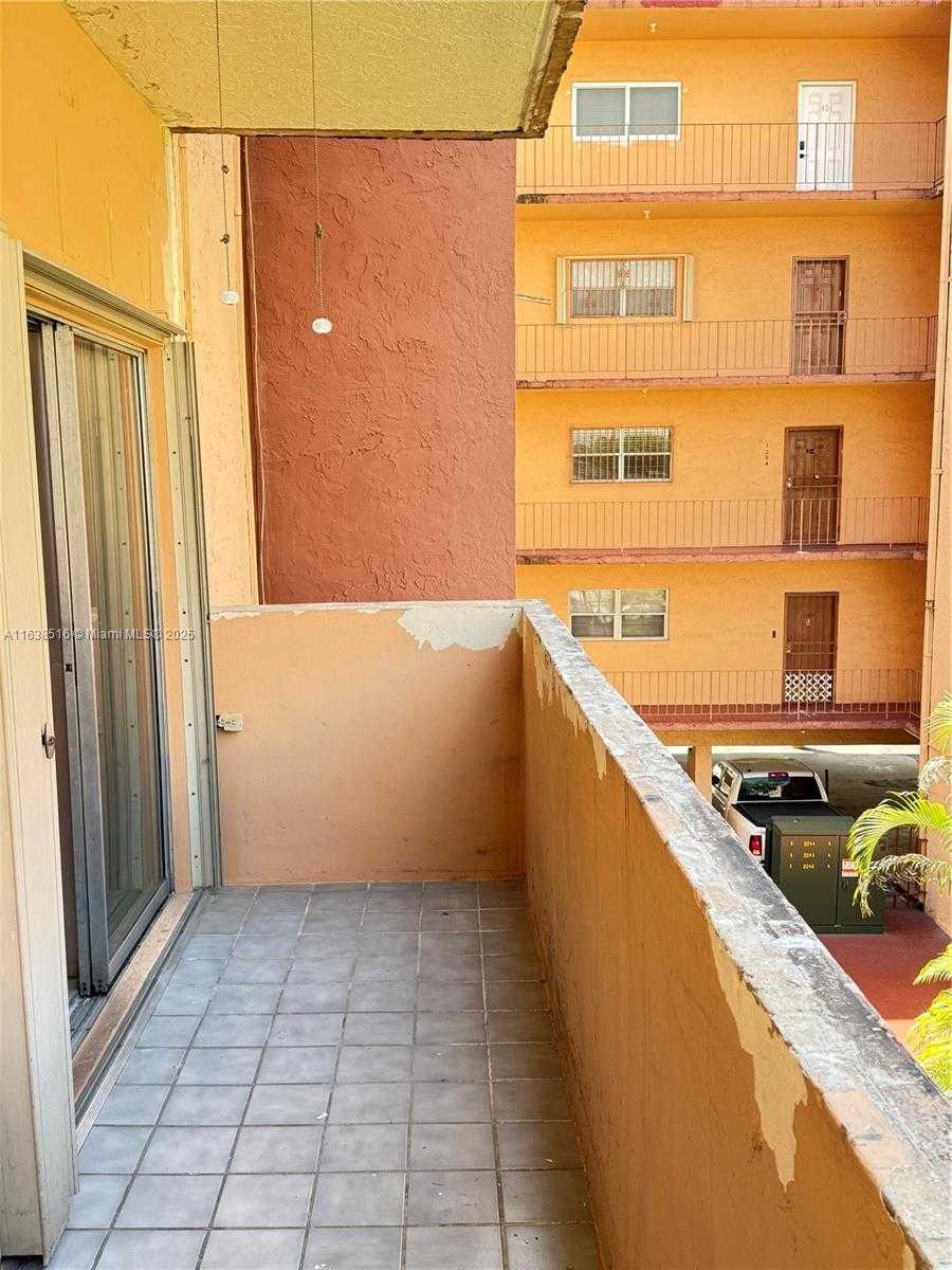Small Image of 440 EAST 23RD ST #1219, Hialeah Number 10