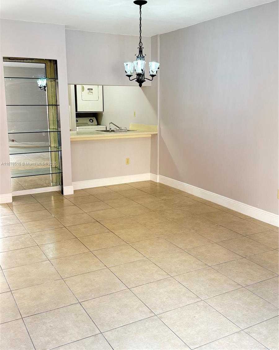 Small Image of 440 EAST 23RD ST #1219, Hialeah Number 4