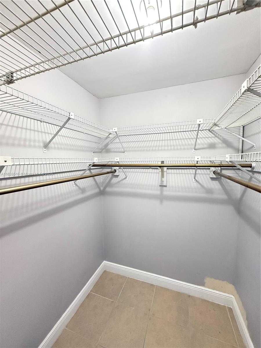 Small Image of 440 EAST 23RD ST #1219, Hialeah Number 6