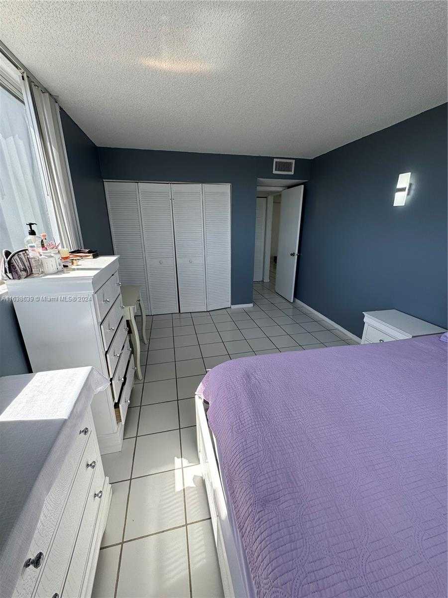 Small Image of 1251 NORTH EAST 108TH ST #602, Miami Number 4