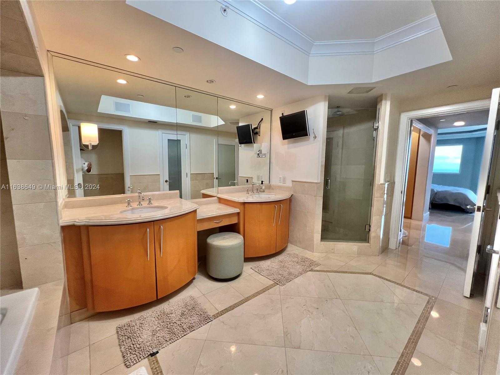 Small Image of 17875 COLLINS AVE #4305, Sunny Isles Beach Number 17