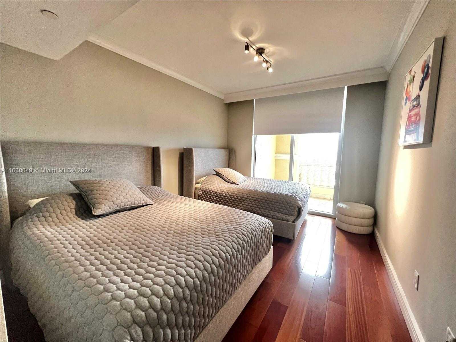Small Image of 17875 COLLINS AVE #4305, Sunny Isles Beach Number 23