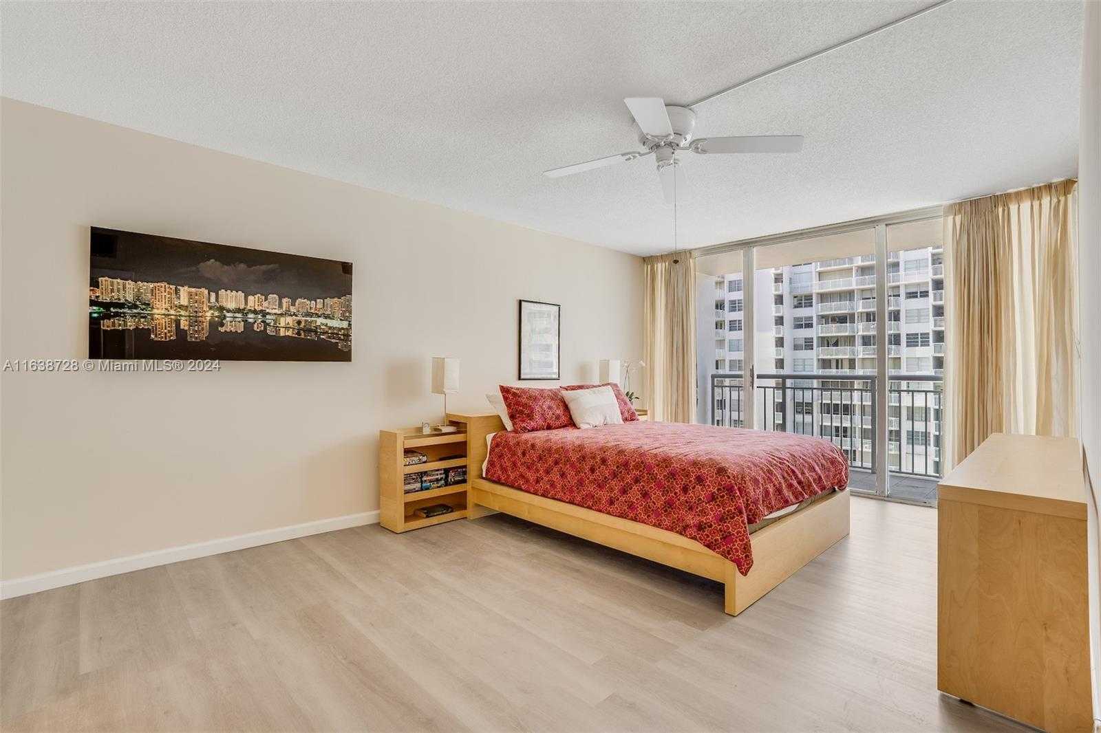 Small Image of 18041 BISCAYNE BLVD #1404, Aventura Number 15