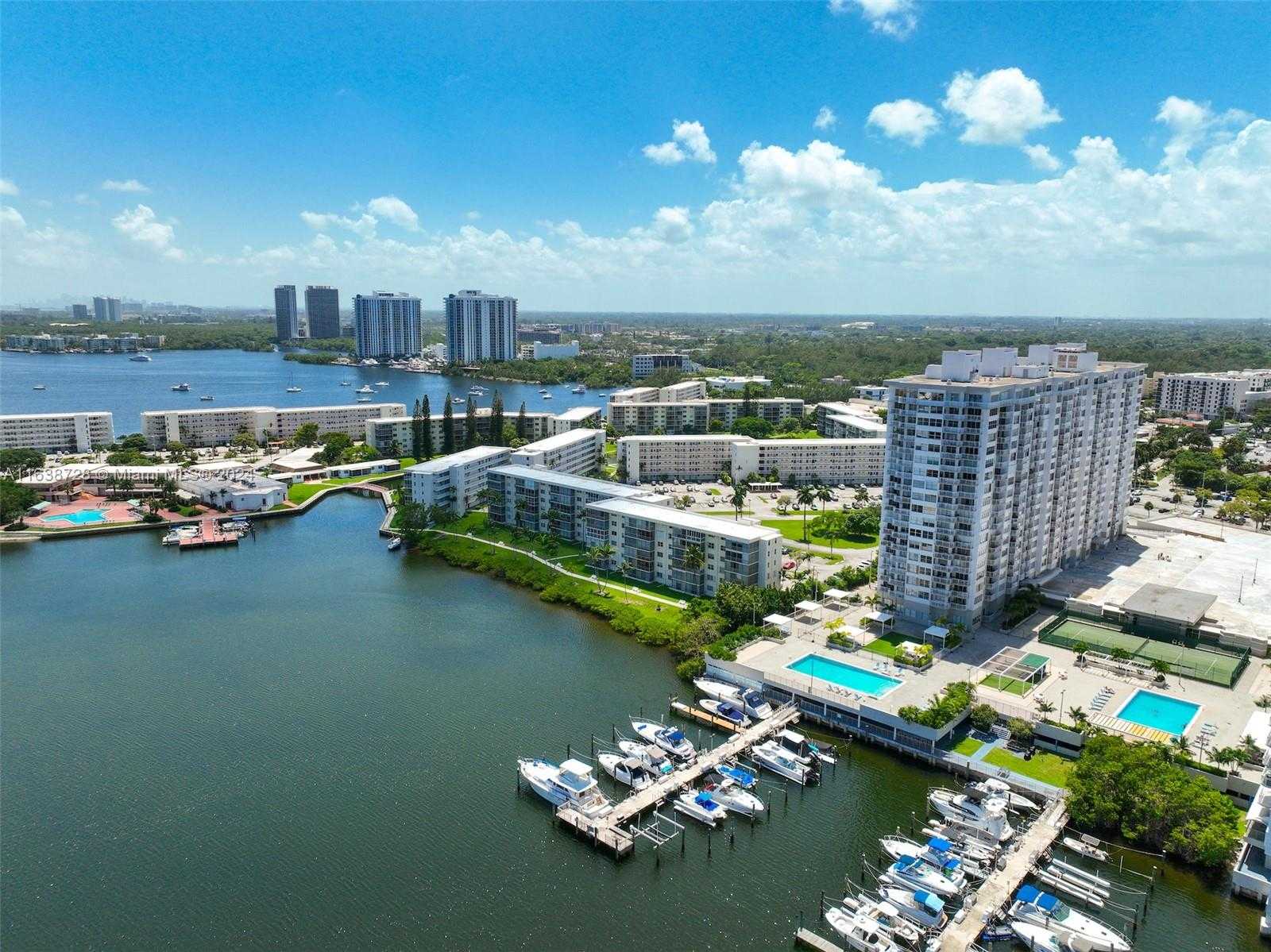 Small Image of 18041 BISCAYNE BLVD #1404, Aventura Number 20