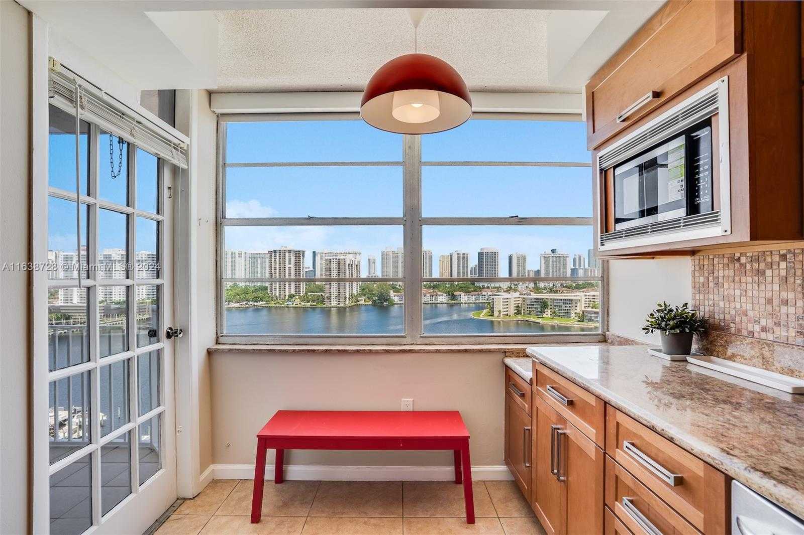 Small Image of 18041 BISCAYNE BLVD #1404, Aventura Number 8