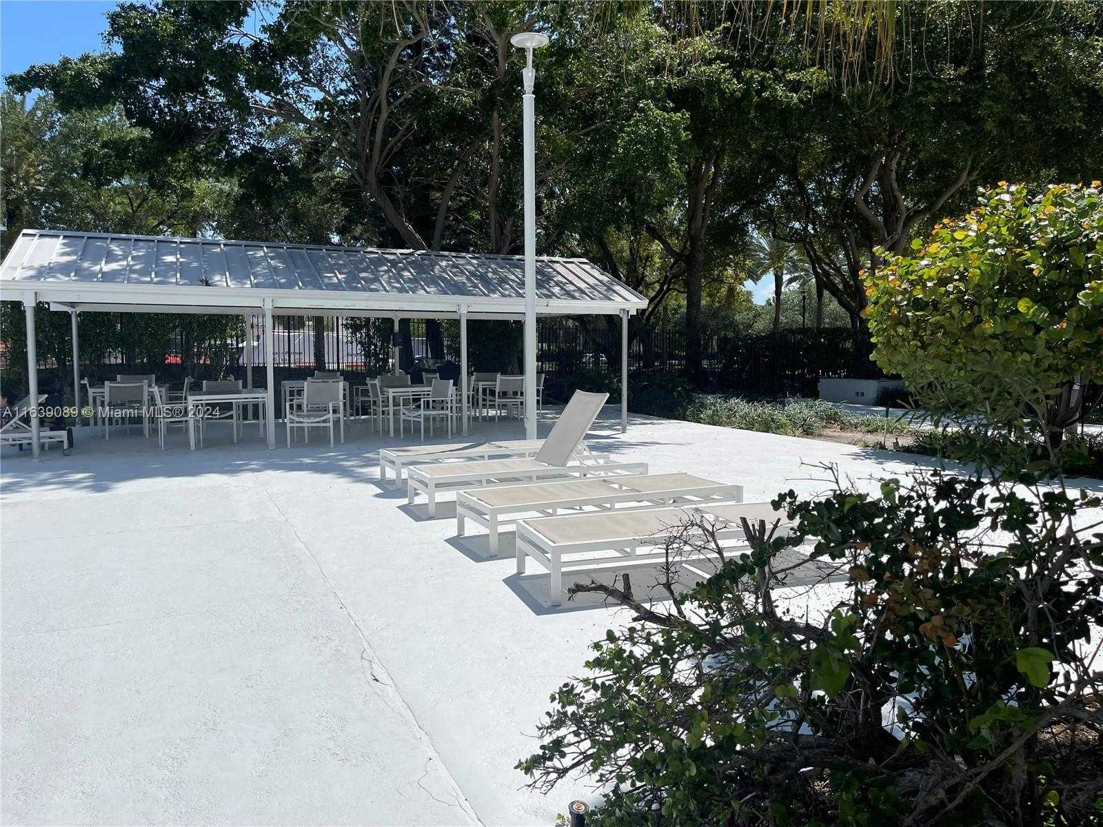 Small Image of 20100 WEST COUNTRY CLUB DR #507, Aventura Number 19