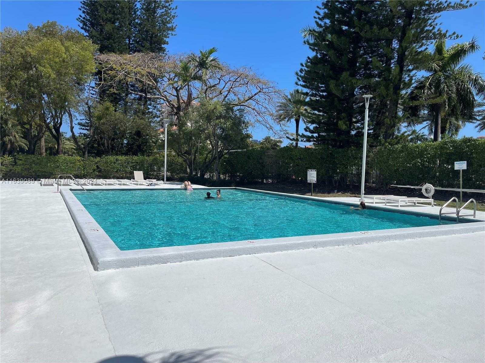 Small Image of 20100 WEST COUNTRY CLUB DR #507, Aventura Number 20