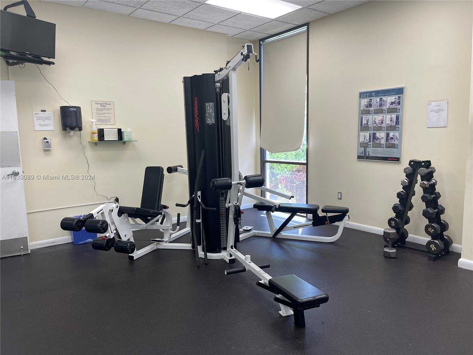 Small Image of 20100 WEST COUNTRY CLUB DR #507, Aventura Number 24